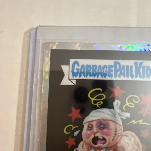 2013 Topps Garbage Pail Kids Chrome Serie 1 MAULED PAUL Prizm Refractor Prism - Bild 2 von 6