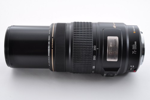 Canon EF 75-300mm F4-5.6 IS USM AF Telephoto ZOOM Lens EF Mount From Japan #739G - Picture 3 of 16