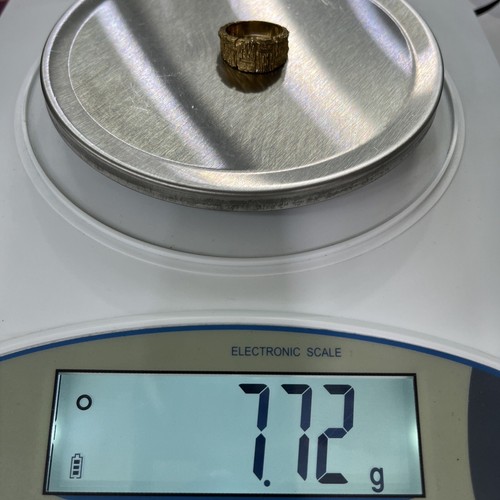 9ct 9K Yellow Gold Wood Bark Texture Unisex Ring. Size N1/2. Brand New - Picture 8 of 8