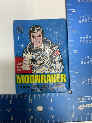 Moonraker Wax Pack Of Cards Roger Moore GnuTradingCards - Picture 7 of 8