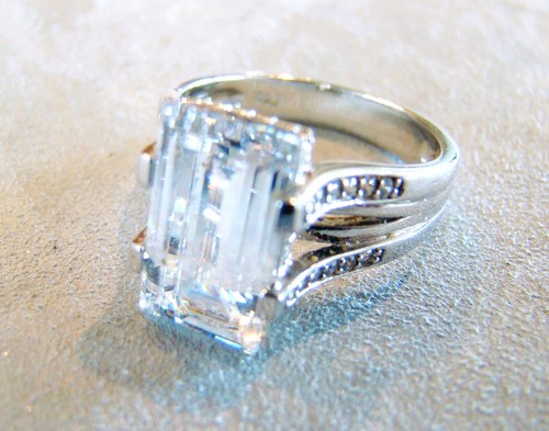 PAJ Sterling Silver 925 Emerald Cut CZ Size 9 Ring - Picture 2 of 7