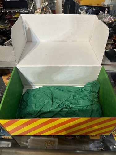 Toxic Crusaders High Tops Shoes new Mens US10 Big Herc Troma No. 107/250 - Picture 7 of 9