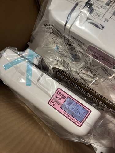 Brother PE500 Sewing Machine - Picture 11 of 17