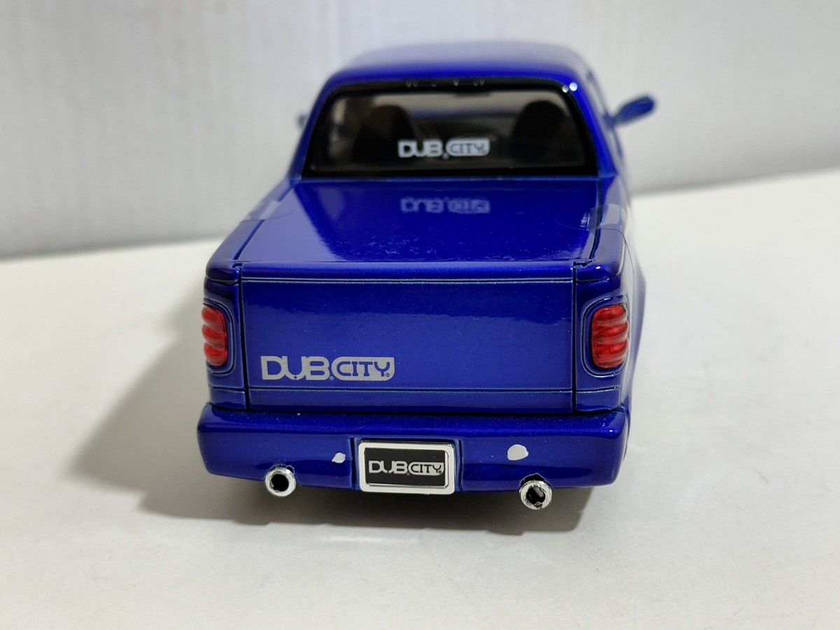 JADA DUB 2003 FORD F150 SUPERCREW CANDY BLUE 1:24 PICKUP