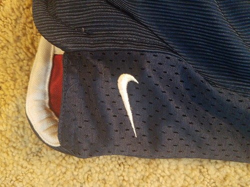 Vintage Nike Basketball Reversible Shorts Boy's Girl's Navy Maroon NBA 22" - Picture 2 of 10