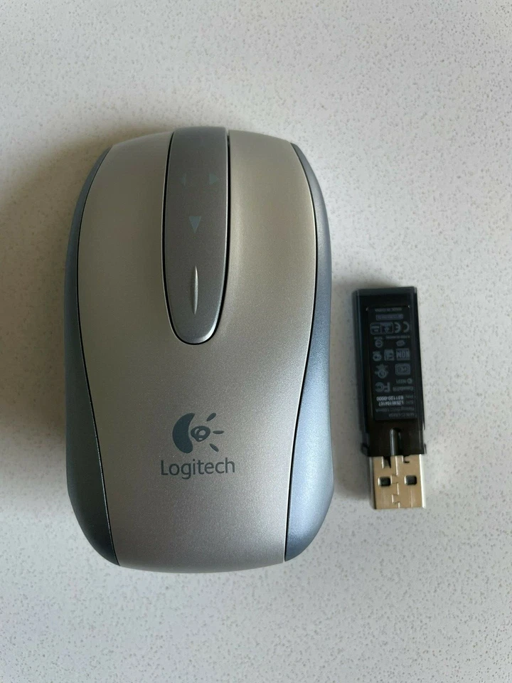 Logitech V500 Nano Wireless Laser Notebook Mouse with Receiver RARE Tested Works - Image 4 of 4