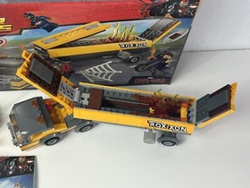 Lego Marvel Super Heroes 76067 Tanker Truck Takedown 100% Complete W/Box & Ins