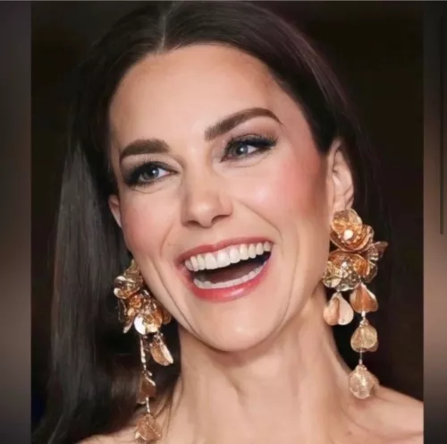 Zara Kate Middleton Earrings Bafta Statement Flower Cascading Floral Princess ✨