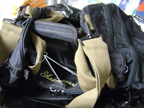 Shakespeare/Ugly Stik Xlarge Rugged Gear Duffle Bag New w/tags - Picture 5 of 13