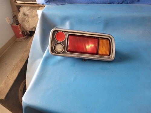 75 TOYOTA COROLLA RIGHT TAIL LIGHT 2 DOOR HARDTOP 1528 - Picture 3 of 4