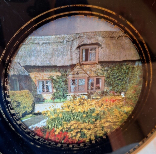 Vintage Wall Decor Lenticular English Cottage Black Glass with Gold Trim 70s - Picture 4 of 6