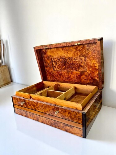 Large Thuya Wood Jewelry Box with Key – Handcrafted Organizer Decorative Box - Picture 9 of 12