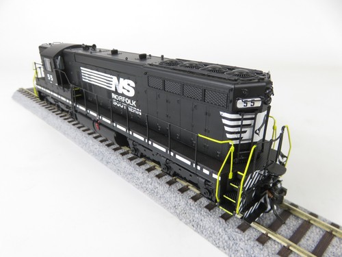 Broadway Limited #4261 HO Norfolk Southern EMD SD9 Diesel Locomotive DCC Sound - Picture 7 of 12