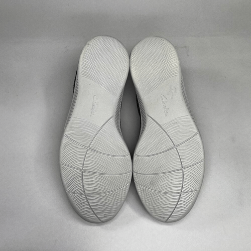 Clarks Cloudsteppers Shoes Women's Size 6 Gray Athletic Walking Comfort Casual - Picture 9 of 12