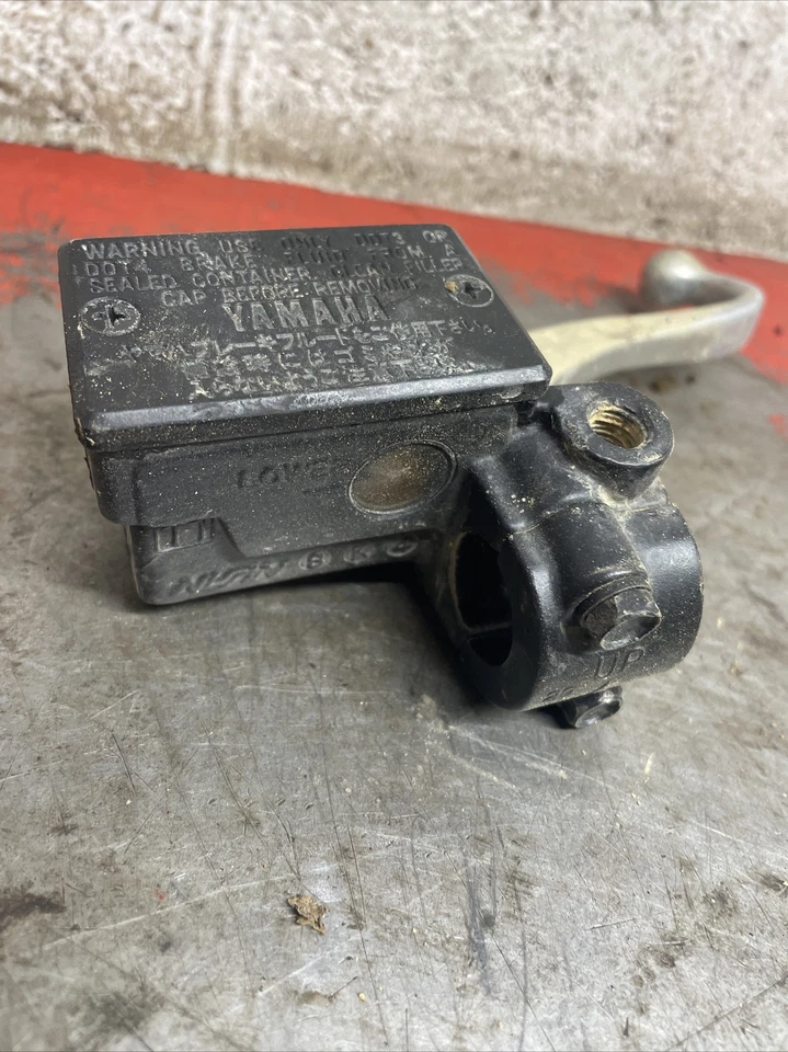 Yamaha TT-R 225 TTR225 1999 palanca de cilindro maestro delantero Foto 2 de 4
