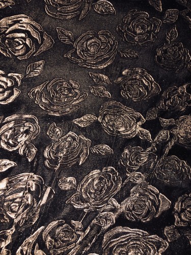 1 mtr brown rose self print velour velvet fabric..58” wide (147cm) - Picture 6 of 7