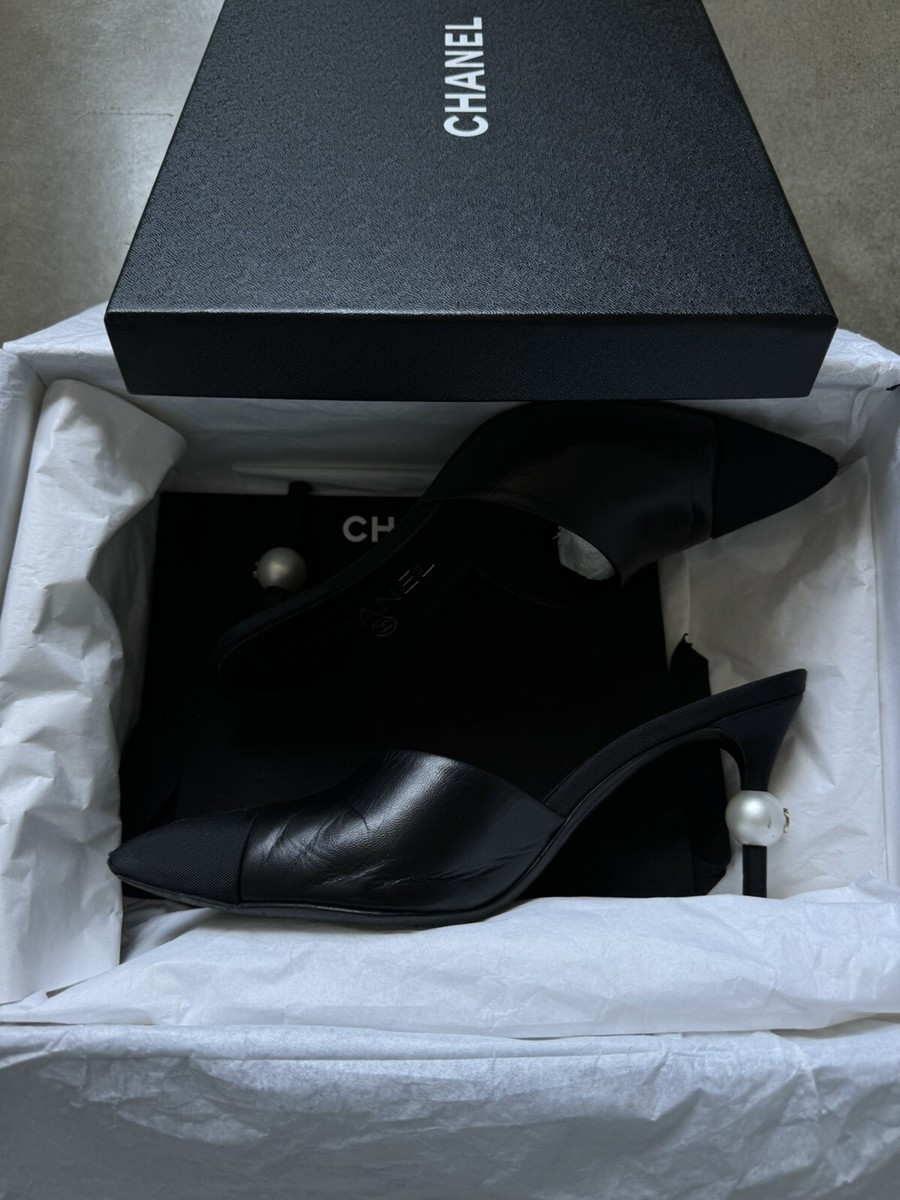 CHANEL Black CC Logo Pearl Mules, 36 | eBay CHANEL Black CC Logo Pearl Mules, 36 | eBay