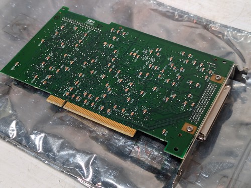 National Instruments PCI-MIO-16E-4, 500445T-00 NI DAQ Software Windows 2000/XP - Picture 7 of 17