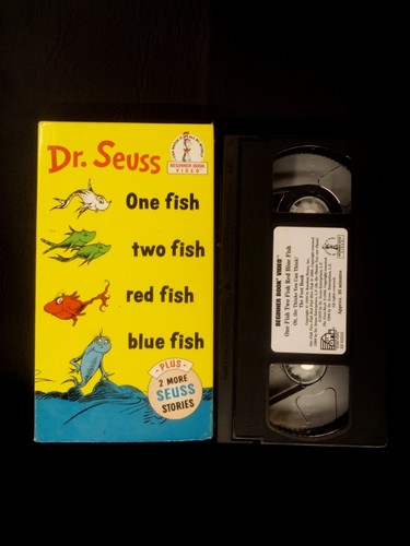 Dr. Seuss One Fish Two Fish Red Fish Blue Fish Plus two more VHS - Picture 3 of 4