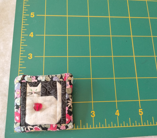 Handgefertigte Patchwork Katze Brosche (119 -1927) - Bild 4 von 6