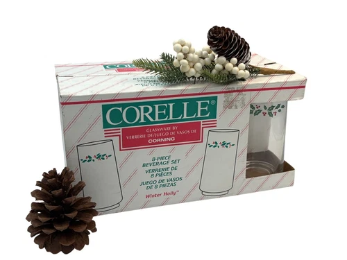 VTG Corelle Christmas Winter Holly 8-Piece Glass Set 16 Oz By Corning New in Box