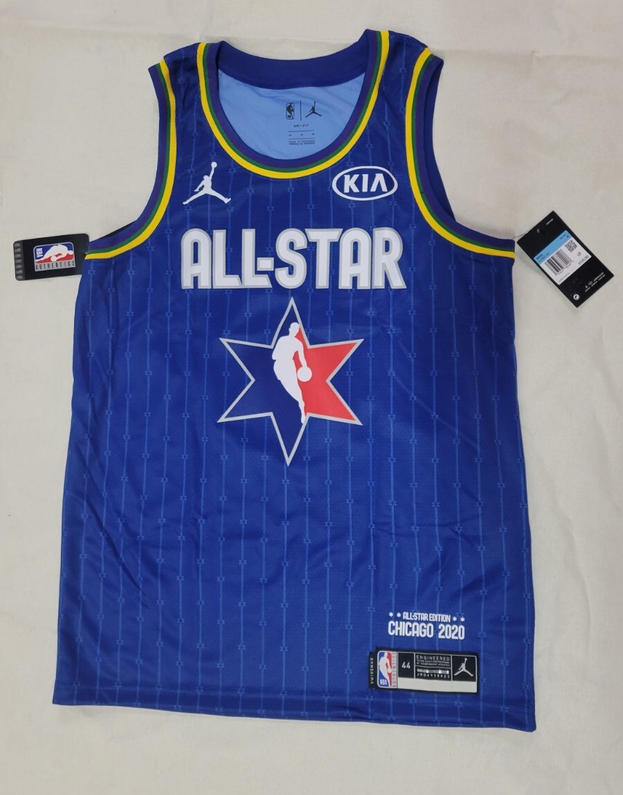 Picture 1 of 12