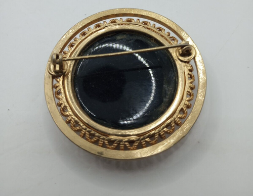 INTAGLIO CAMEO LADY SCHWARZ SATINIERTES GLAS 1,75" GOLD FILIGRAN OVAL BROSCHE VINTAGE - Bild 3 von 3