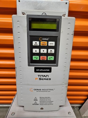 Titan Cerus CI-007-P4 3PH 7.5HP 9.6KVA VFD Motor Controller & Enclosure - Picture 2 of 11
