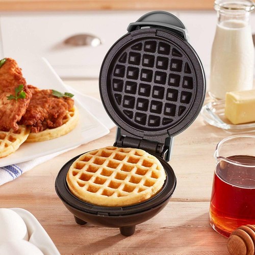 Dash Mini Maker: The Waffle Maker Machine for Individual Waffles, Silver  - Bild 3 von 7