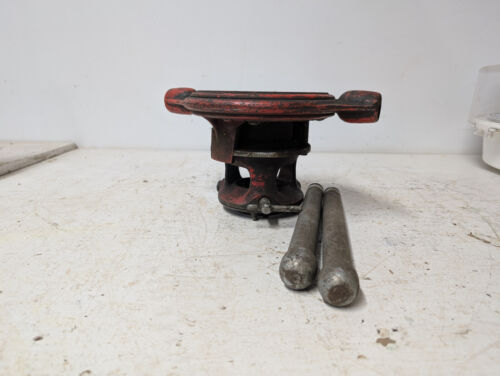 Rigid 65-R Manual Receding Pipe Threader, 1" to 2" Pipe - Picture 5 of 10