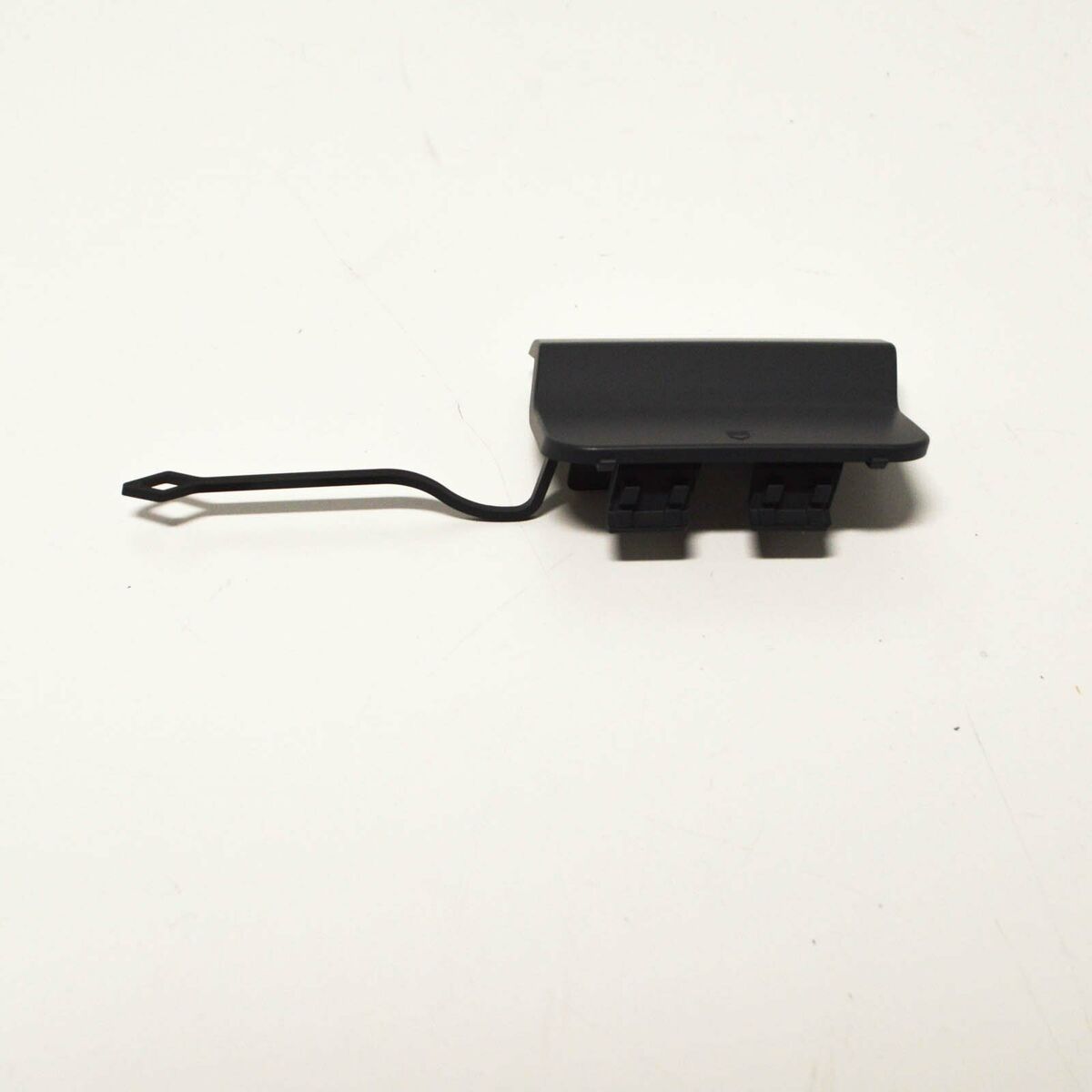 NEW MB C W204 AMG REAR BUMPER TOW HOOK EYE CAP COVER