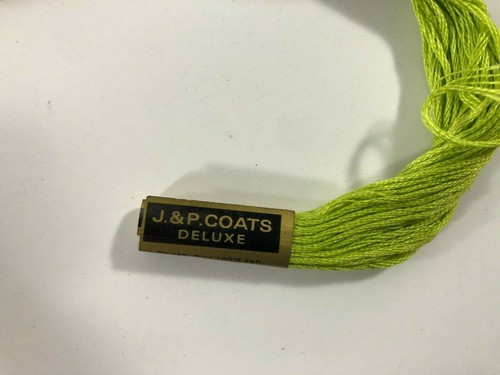 70+ Skeins Embroidery Floss 6 Strand JP Coates Bucilla Star Dutch Masters Box - Picture 3 of 6