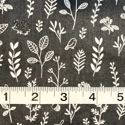60” Width 100% Cotton Charcoal Grey Leaf Fabric 1 Yard Piece Sewing Quilting - Picture 3 of 3