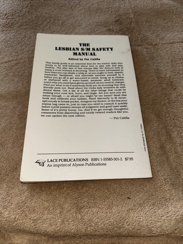 LESBIAN S/M SAFETY MANUAL By Patrick Califia Lace Pub. Paperback 1988 LGBTQ+ - Picture 4 of 7