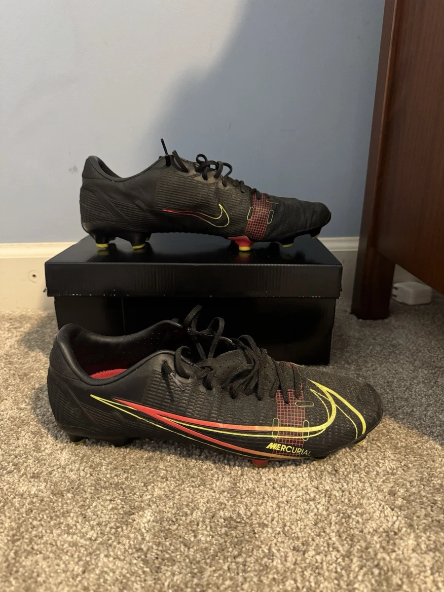 Preços baixos em Nike Mercurial Vapor 13 Pro FG Black Matte Silver