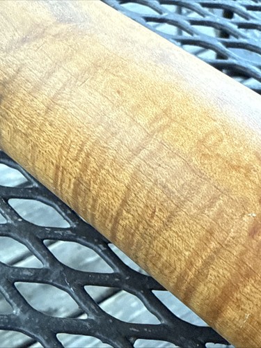 Vintage Red Handled Maple Wood Rolling Pin - Picture 5 of 5