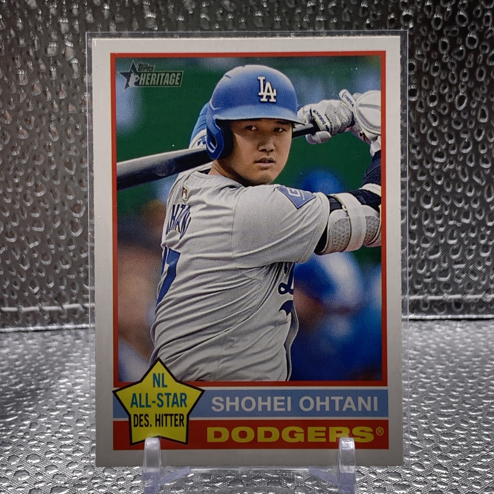 2025 Topps Heritage - Flipped Bat Variation Shohei Ohtani #148