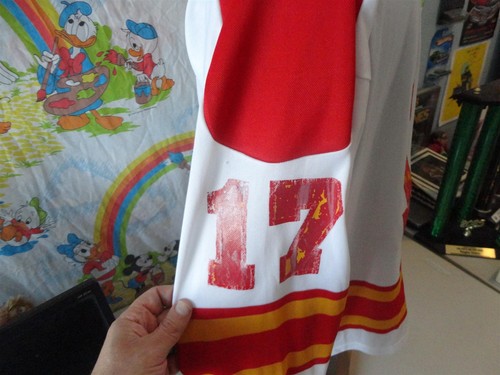 Maglia bianca vintage anni 90 Calgary Flames Hockey CCM #17 taglia XL - Foto 7 di 8
