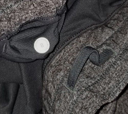 Lululemon Hotty Hot Shorts Heathered Grey Coal Yoga Run 4" Size 8 - Bild 6 von 7