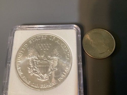 University of Hawaii Warrior, Mafia NYC, Challenge Coins & 1997 Silver Eagle - Bild 10 von 14