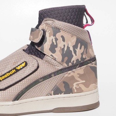 REEBOK U.S.C.M. BUG X ALIEN STOMPER　28cm Reebok U.S.C.M. Bug x Alien Stomper '40th Anniversary