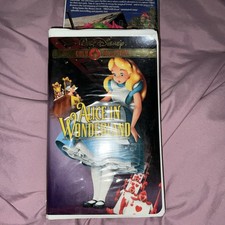 Alice In Wonderland Gold Classic Collection, Walt Disney Vhs has all paperwork