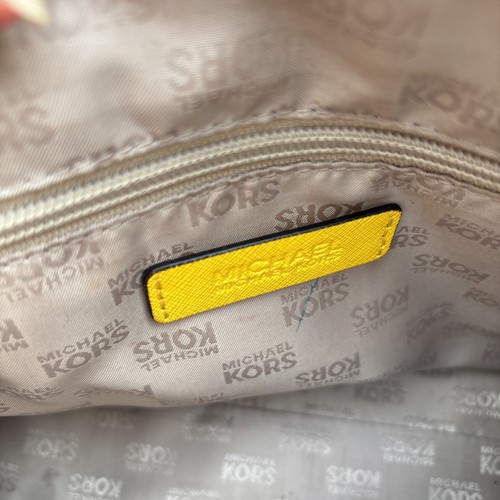 Michael Kors Women’s Yellow Studded Medium Messenger Bag With Matching Wallet - Picture 5 of 9