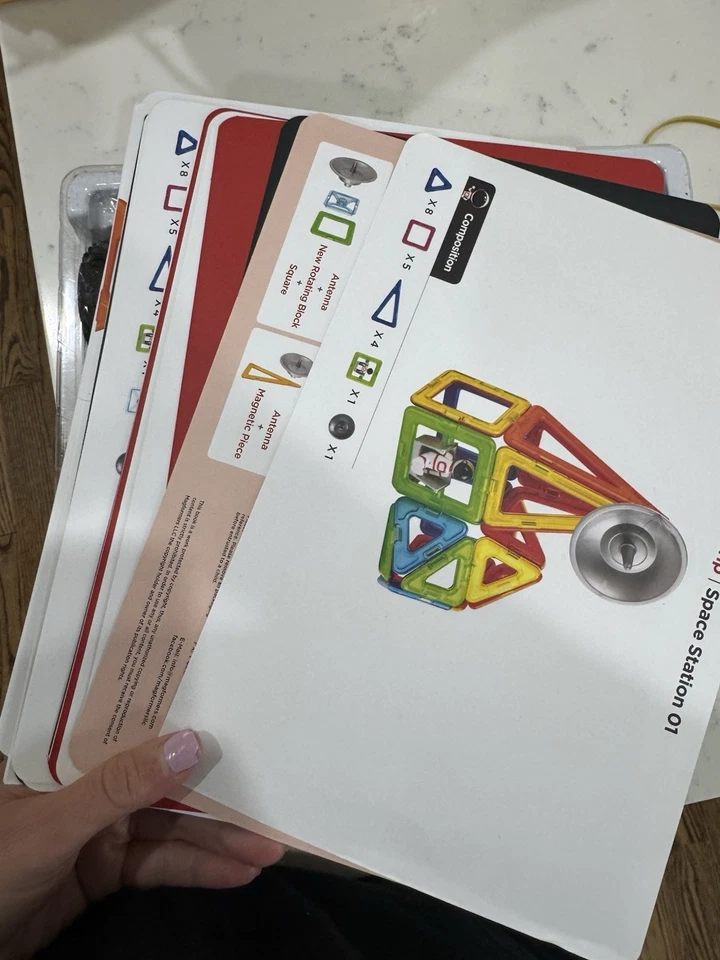 Magformers Space WOW Alien Vehicle Set [07009], 22-pcs, 3yrs+, Box Cover Torn - Image 4 of 4