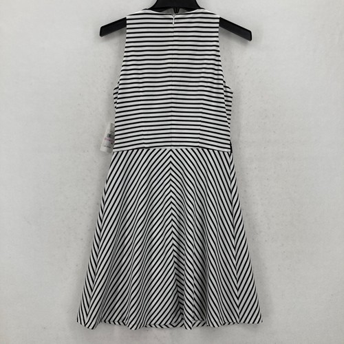 Jessica Simpson Fit & Flare Dress Size 6 Striped Sleeveless Stretch Feminine NWT - Picture 14 of 15
