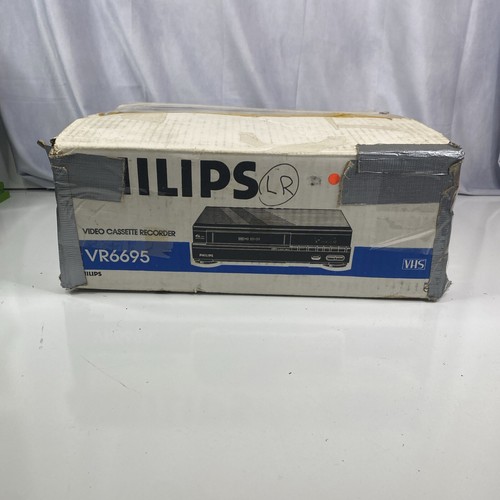 Magnavox HQ VCR / VHS Player with Box & Manual VR6995AT01 TESTED WORKS - Picture 15 of 18