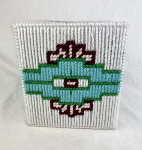 Vintage Handmade Southwest Design Needlepoint Tissue Box Holder Plastic Canvas - Picture 2 of 8