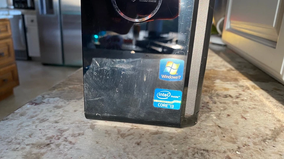 Dell vostro 260s Intel core i3 4GB RAM NO HDD NO OS - Image 3 of 4