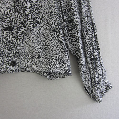 Sussan Jacket Womens 12 Black White Floral Buttons Top Short Cropped Event Work - Picture 4 of 15