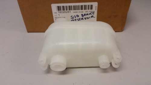 ACDelco GM Original Equipment 18026281 Brake Master Cylinder Reservoir  - Picture 5 of 6